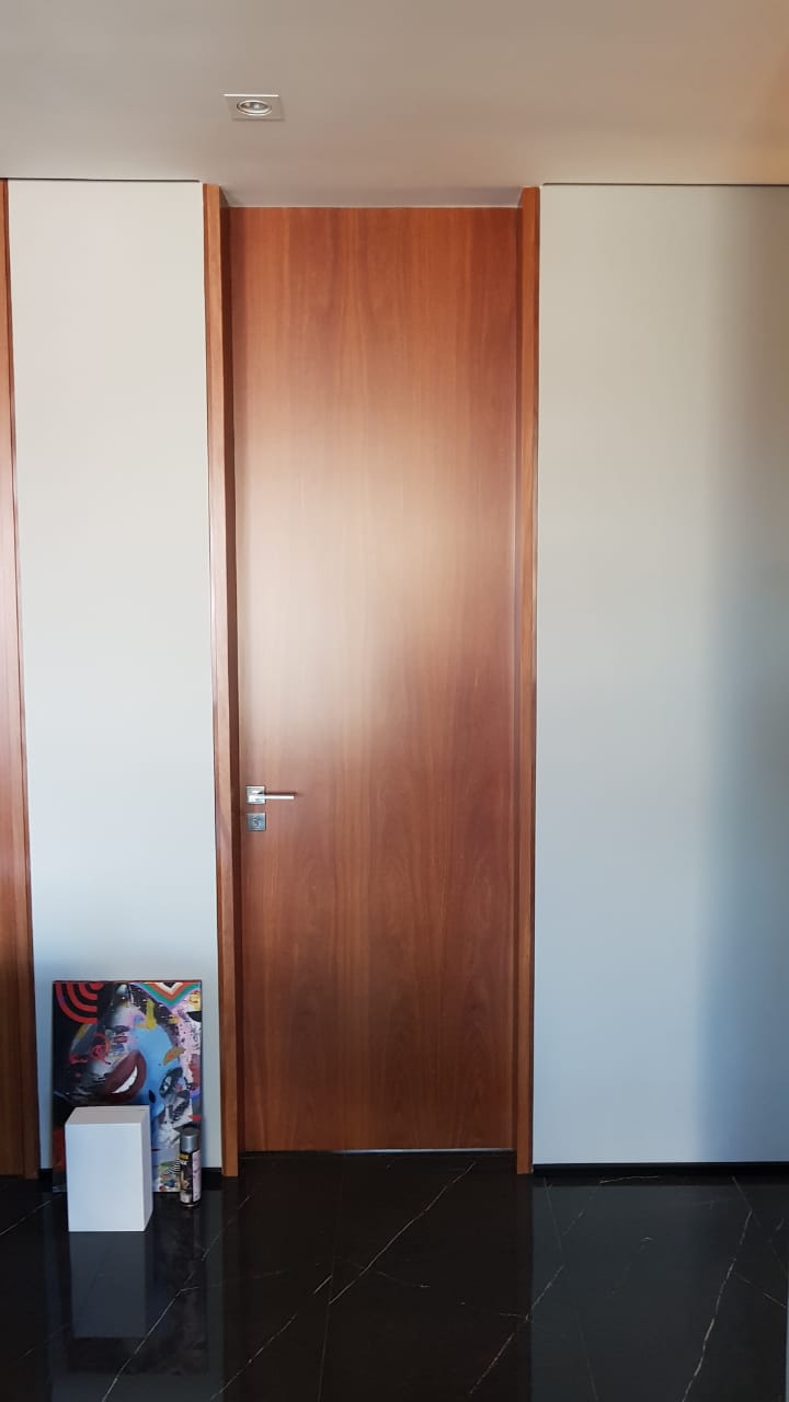 Portas Laqueadas Alto Padrão - PHANDA PORTAS - Foto 3