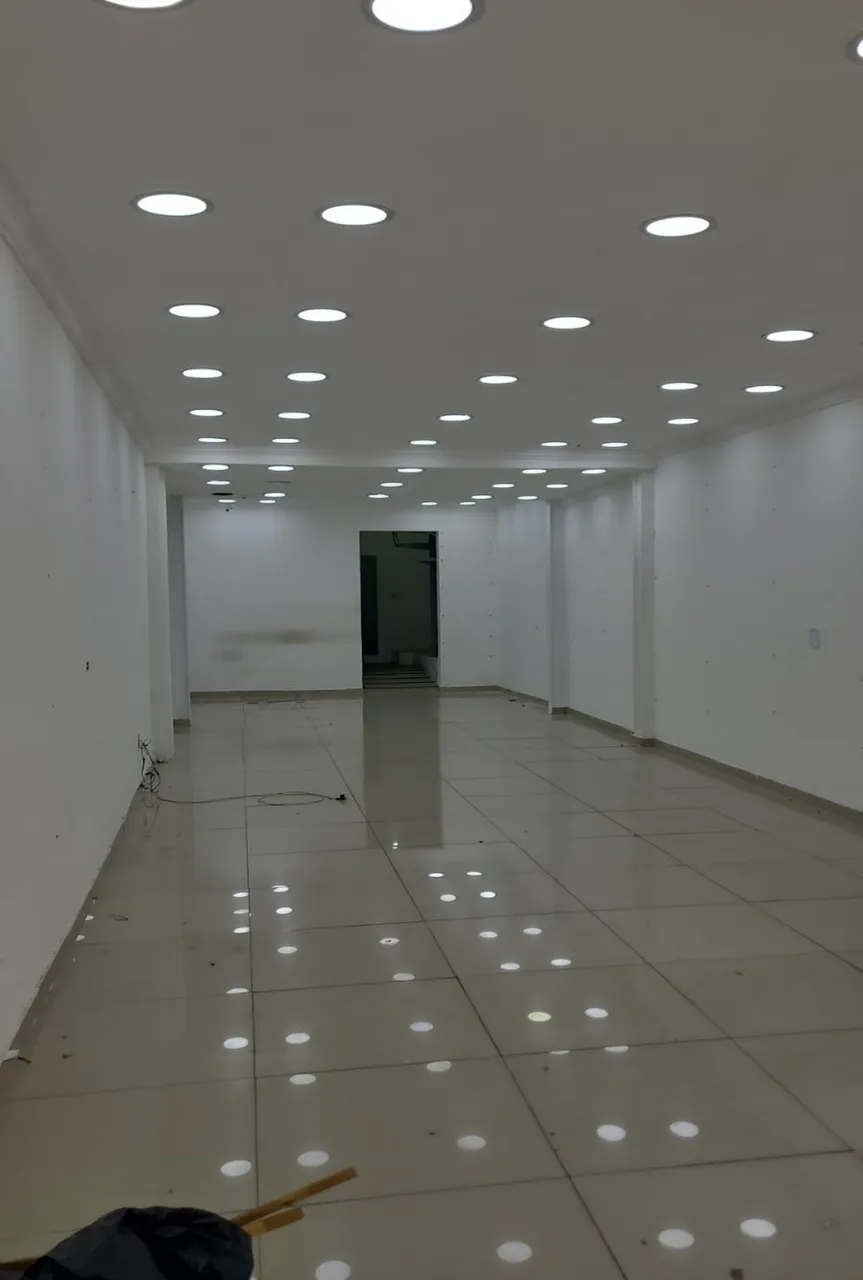 Alugo loja de 180m² em ponto de forte comércio região Largo 13 - Foto 3