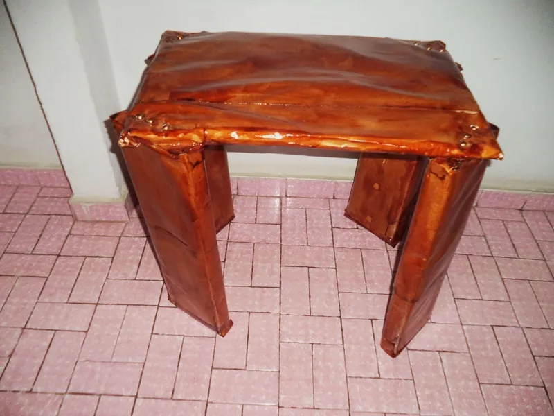 VENDE-SE MESA SEMINOVA- R$ 50,00 - Foto 1